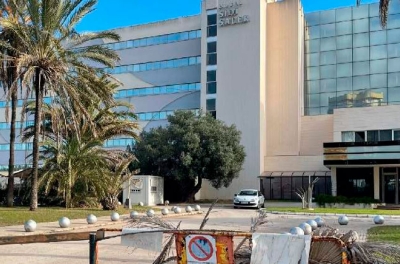 El Sidi Saler, el hotel de lujo de la Valéncia, se asoma a su final
