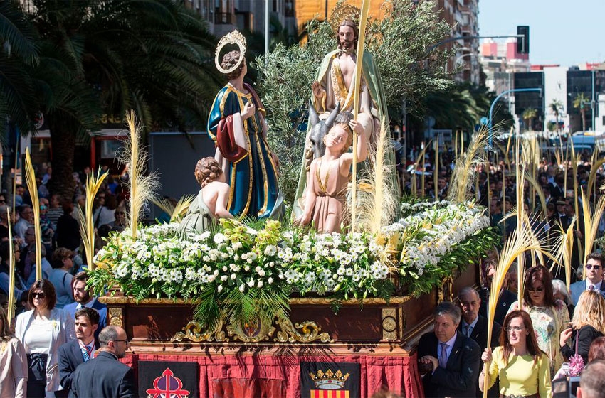Recorridos y horarios de las procesiones de la Semana Santa de Alicante y cortes de tráfico