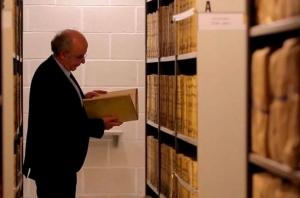 El Gobierno convoca con 16 años de retraso la reunión del Patronato del Archivo de la Corona de Aragón