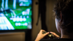 Un menor hospitalizado en Castellón por su fuerte adicción al Fortnite
